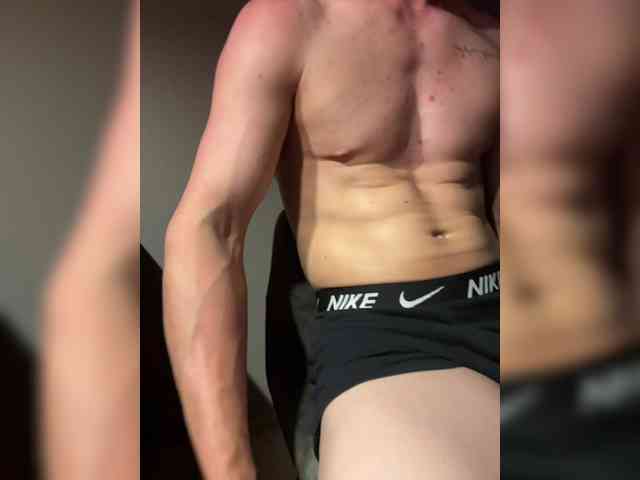 -HUGOo- Sex Cam Show