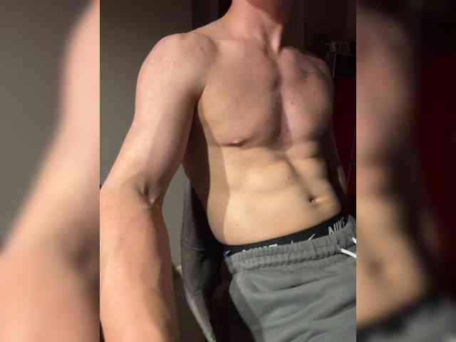 -HUGOo- Sex Cam Show
