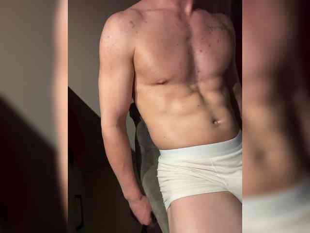 -HUGOo- Sex Cam Show