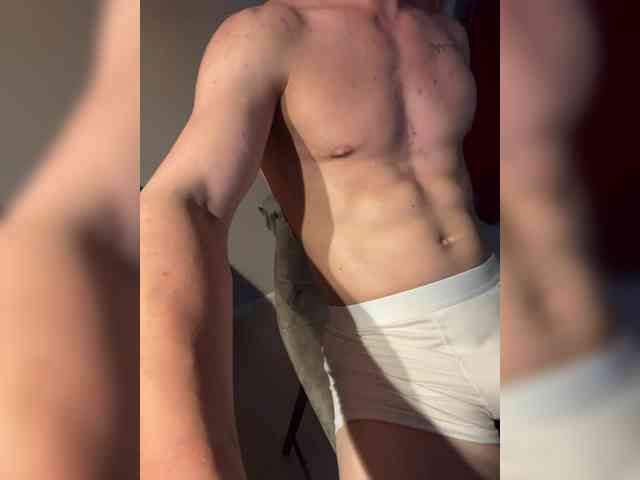 -HUGOo- Sex Cam Show