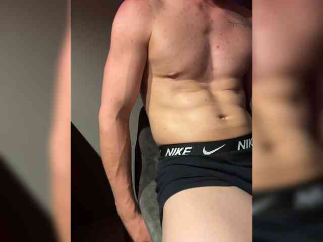 -HUGOo- Sex Cam Show