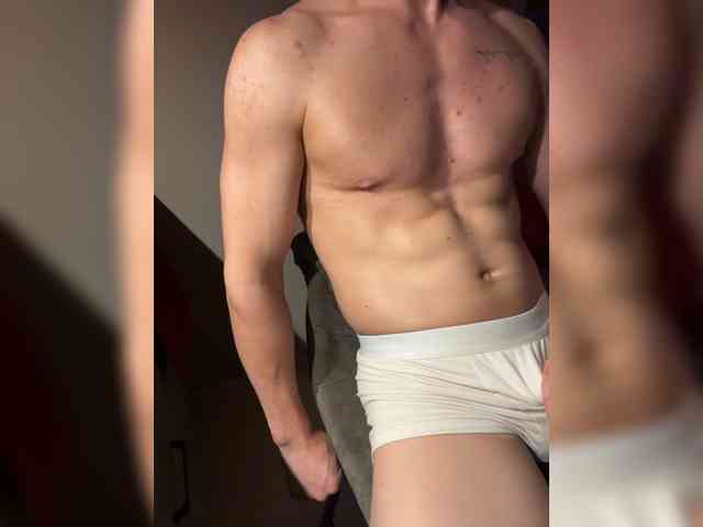 -HUGOo- Sex Cam Show