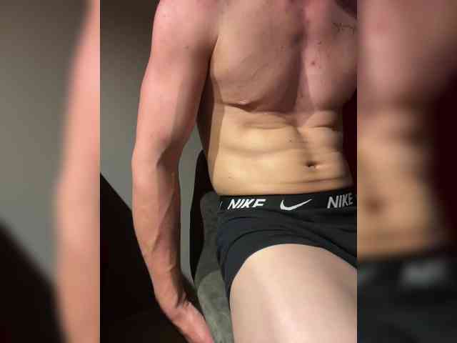 -HUGOo- Sex Cam Show
