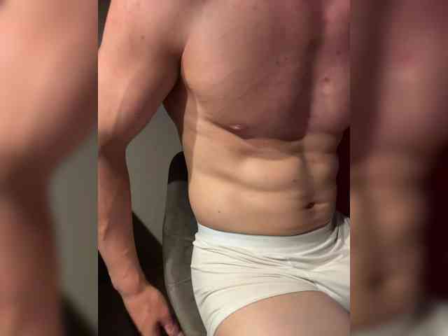 -HUGOo- -HUGOo-