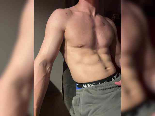 -HUGOo- Sex Cam Show