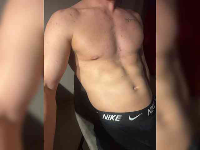 -HUGOo-
