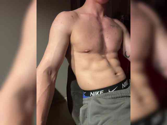 -HUGOo- Sex Cam Show