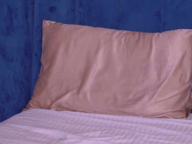 JennaDay live cam on BongaCams