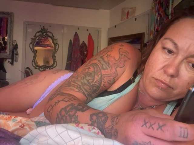 Lostnalice live cam on BongaCams