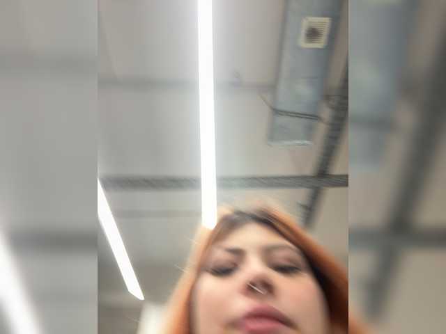 TheFoxAlissha live cam on BongaCams