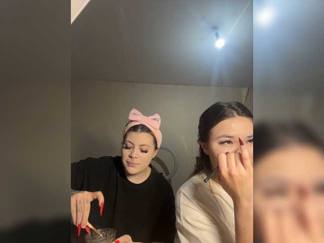 TheFoxAlissha live cam on BongaCams