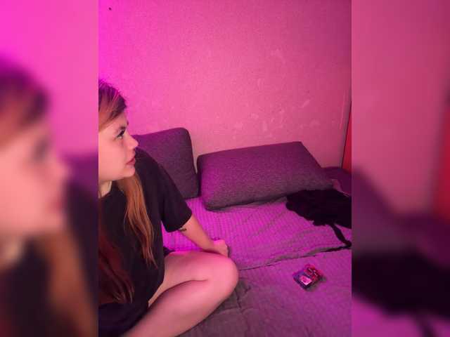 TheFoxAlissha live cam on BongaCams