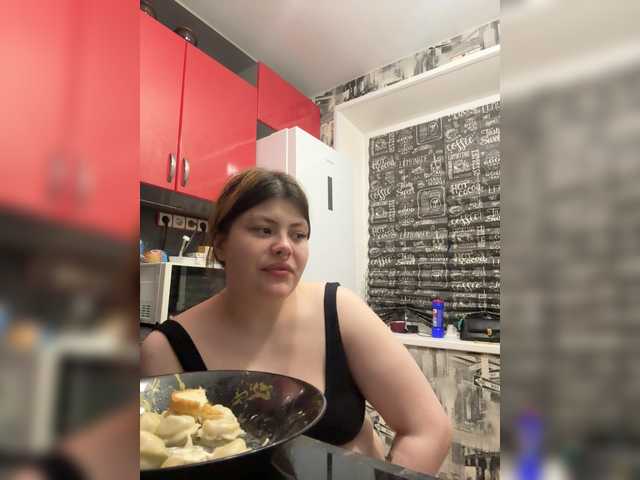  TheFoxAlissha chat room