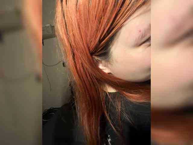 TheFoxAlissha webcam