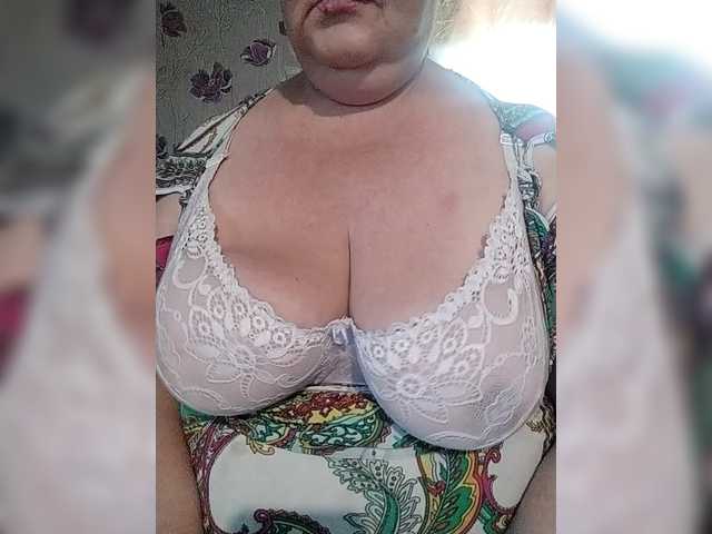 KristinaExcite live webcam show