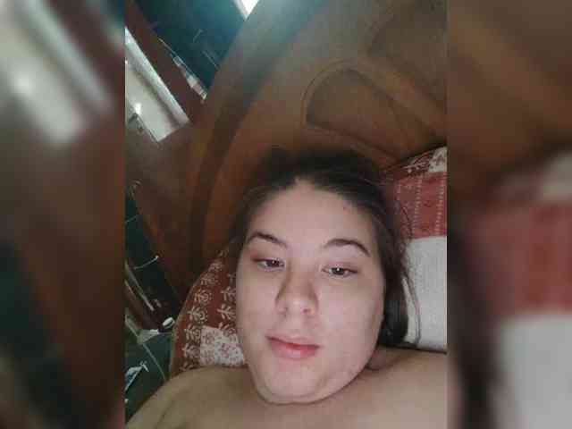 Denyse-Eliza webcam