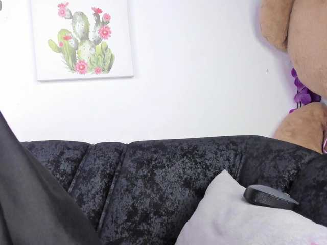 Zulema-parvin's BongaCams show and profile