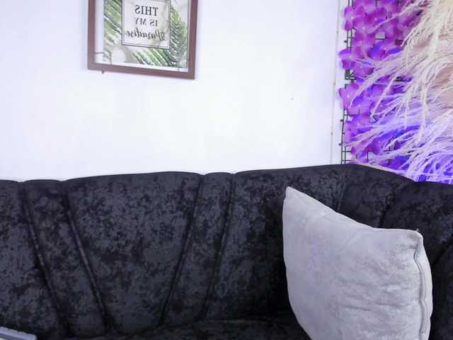 Zulema-parvin live cam on BongaCams