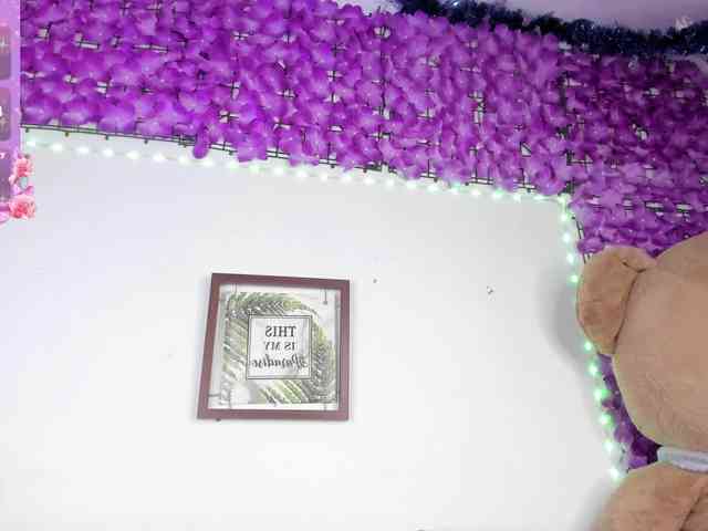Zulema-parvin webcam