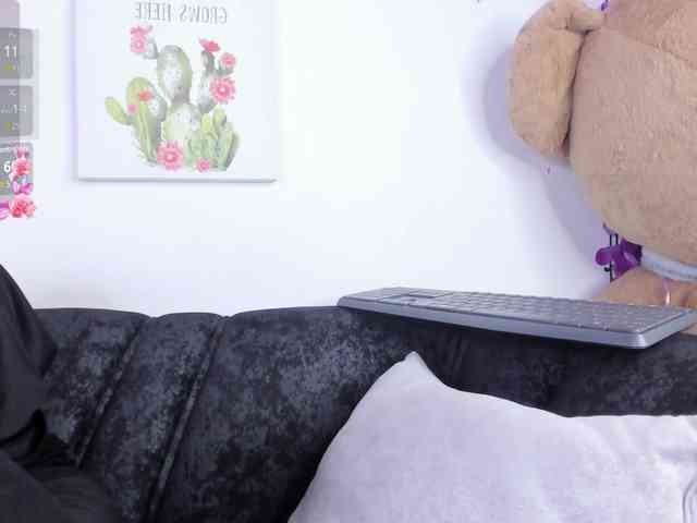 Zulema-parvin webcam