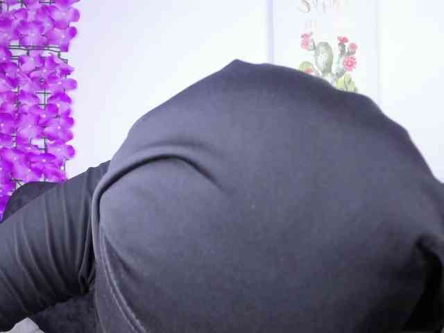 Zulema-parvin webcam