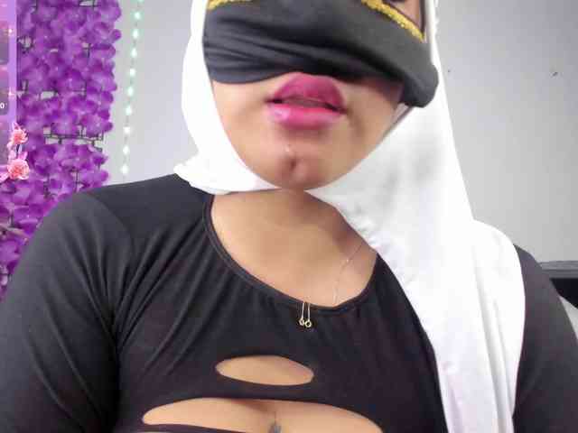 Zulema-parvin webcam