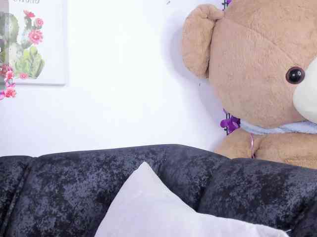 Zulema-parvin webcam