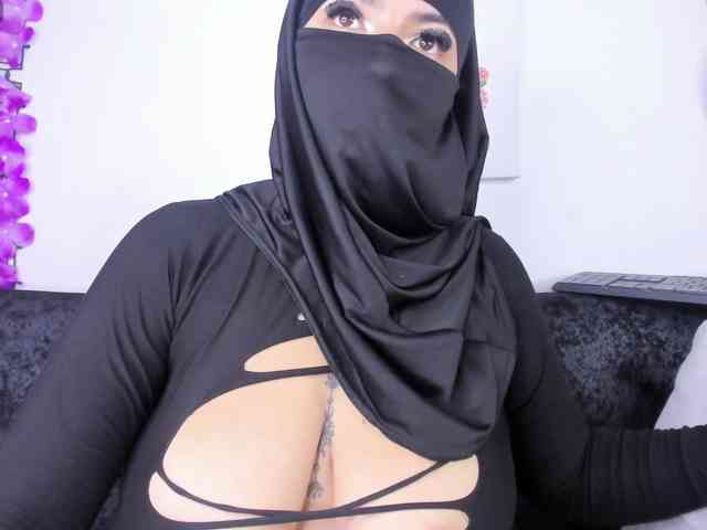 Zulema-parvin webcam