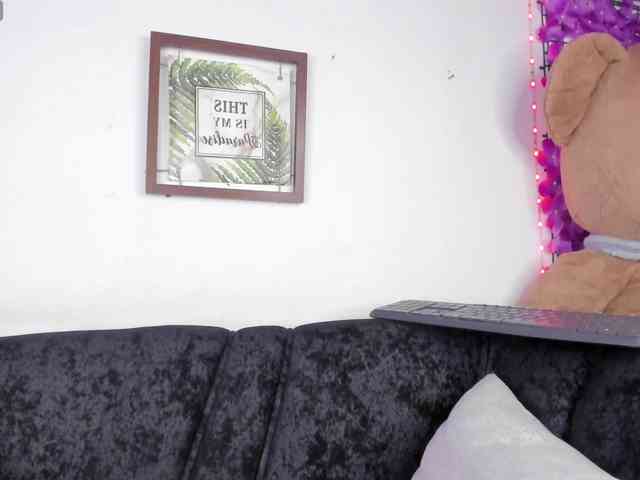 Zulema-parvin webcam