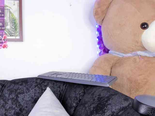Zulema-parvin webcam