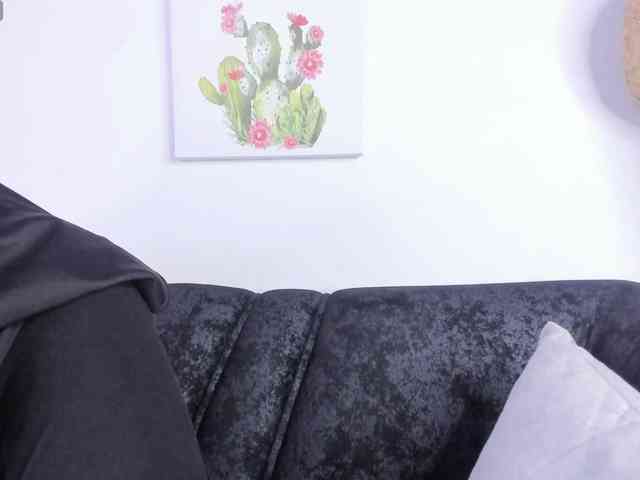 Zulema-parvin webcam