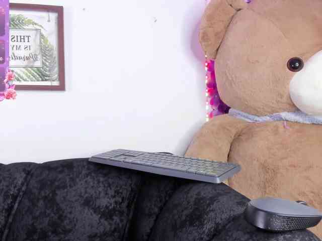 Zulema-parvin webcam