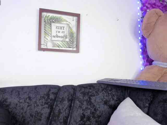 Zulema-parvin webcam