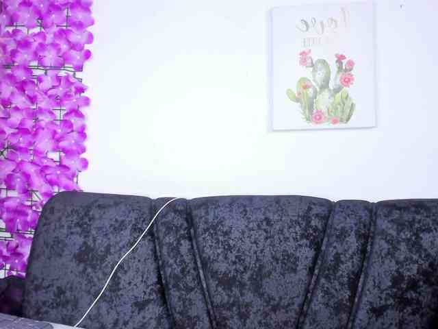 Zulema-parvin webcam