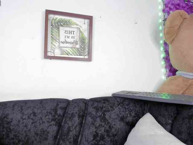 Zulema-parvin webcam