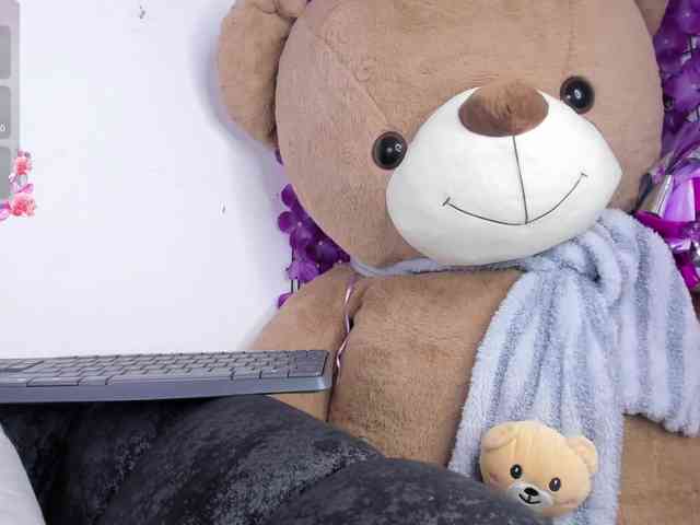 Zulema-parvin webcam