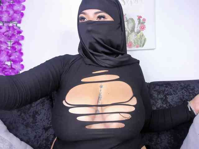 Zulema-parvin webcam