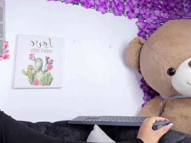 Zulema-parvin webcam