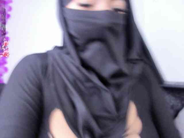 Zulema-parvin webcam