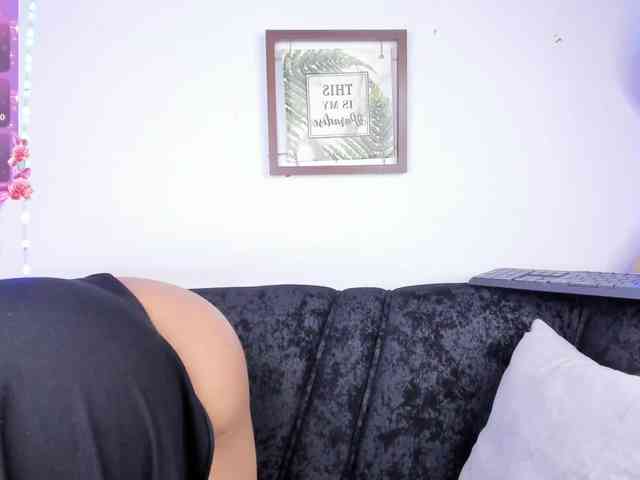 Zulema-parvin webcam