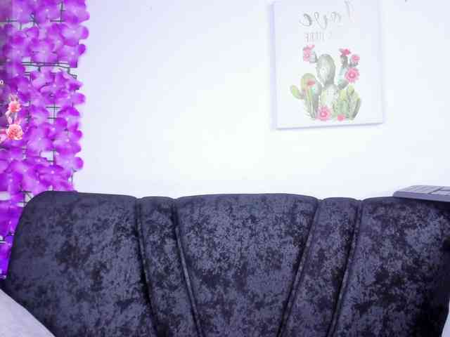 Zulema-parvin webcam