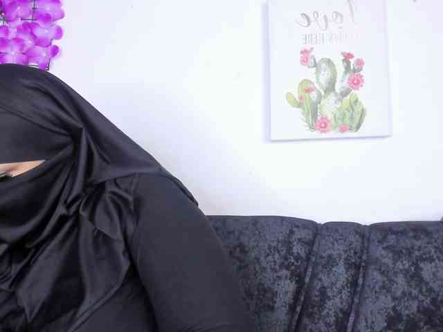 Zulema-parvin webcam