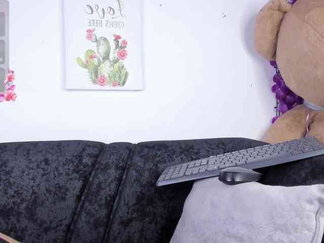 Zulema-parvin webcam