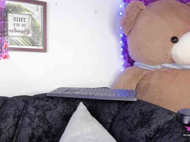 Zulema-parvin webcam
