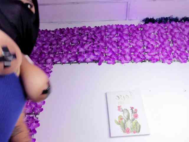 Zulema-parvin webcam
