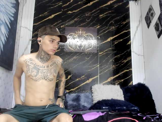 exotichot-couple live cam on BongaCams