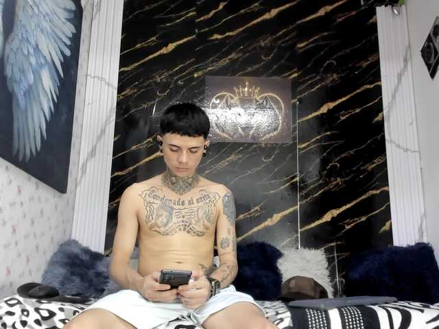 exotichot-couple live webcam show