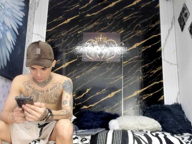 exotichot-couple live cam on BongaCams