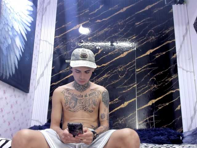 exotichot-couple live cam on BongaCams