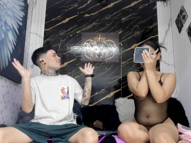 exotichot-couple live webcam show